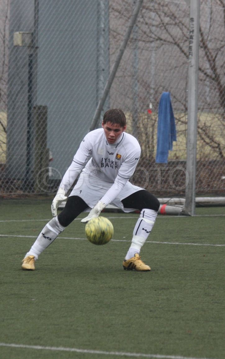 FCN   BRONDBY 024